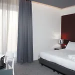 Leopardi Hotell