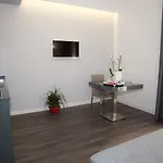 Leopardi Hotell Pomigliano d'Arco