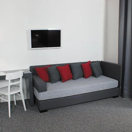 Hotel Leopardi 4*