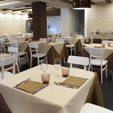 Leopardi 4*
