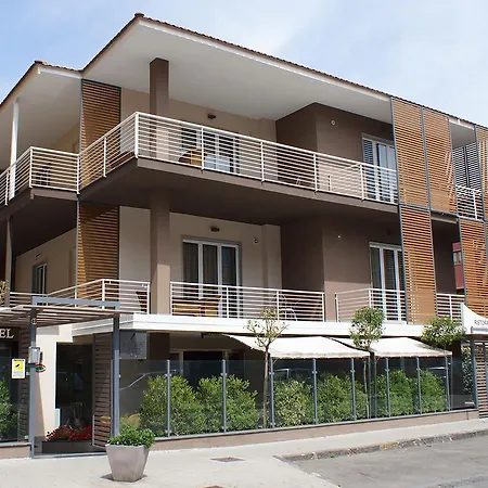 Hotel Leopardi Pomigliano d'Arco