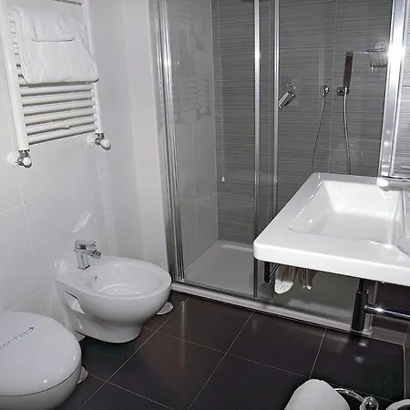 Leopardi Hotel